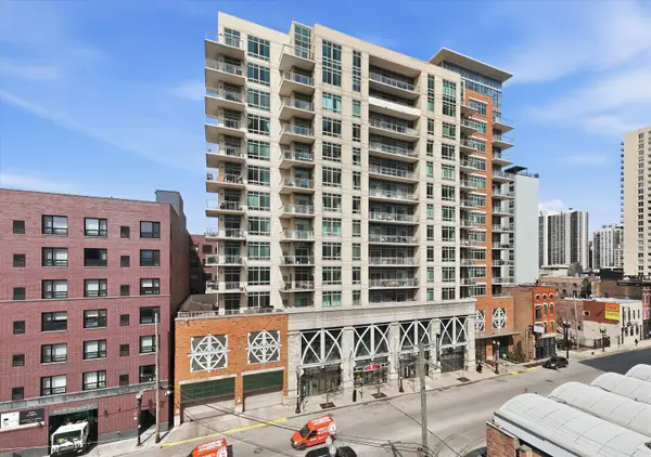 230 W Division Street #804, Chicago, IL 60610