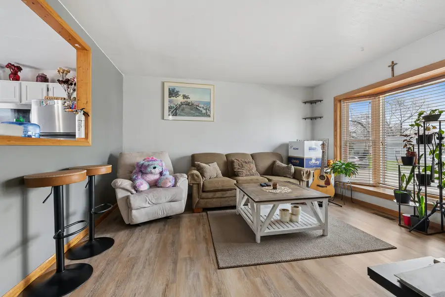 209 Nippert Avenue, Romeoville, IL 60446 - #3