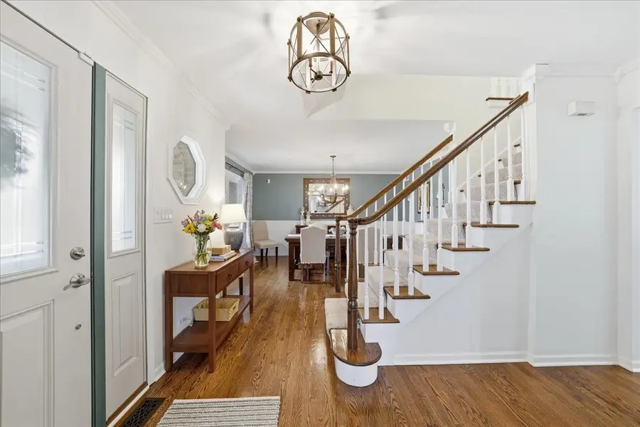 334 E Mckenna Court, Elmhurst, IL 60126 - #2