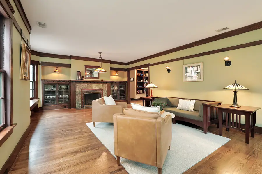 837 Lincoln Street, Evanston, IL 60201 - #3