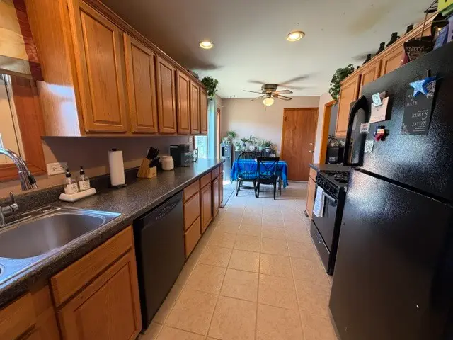 14708 El Vista Avenue, Oak Forest, IL 60452 - #3