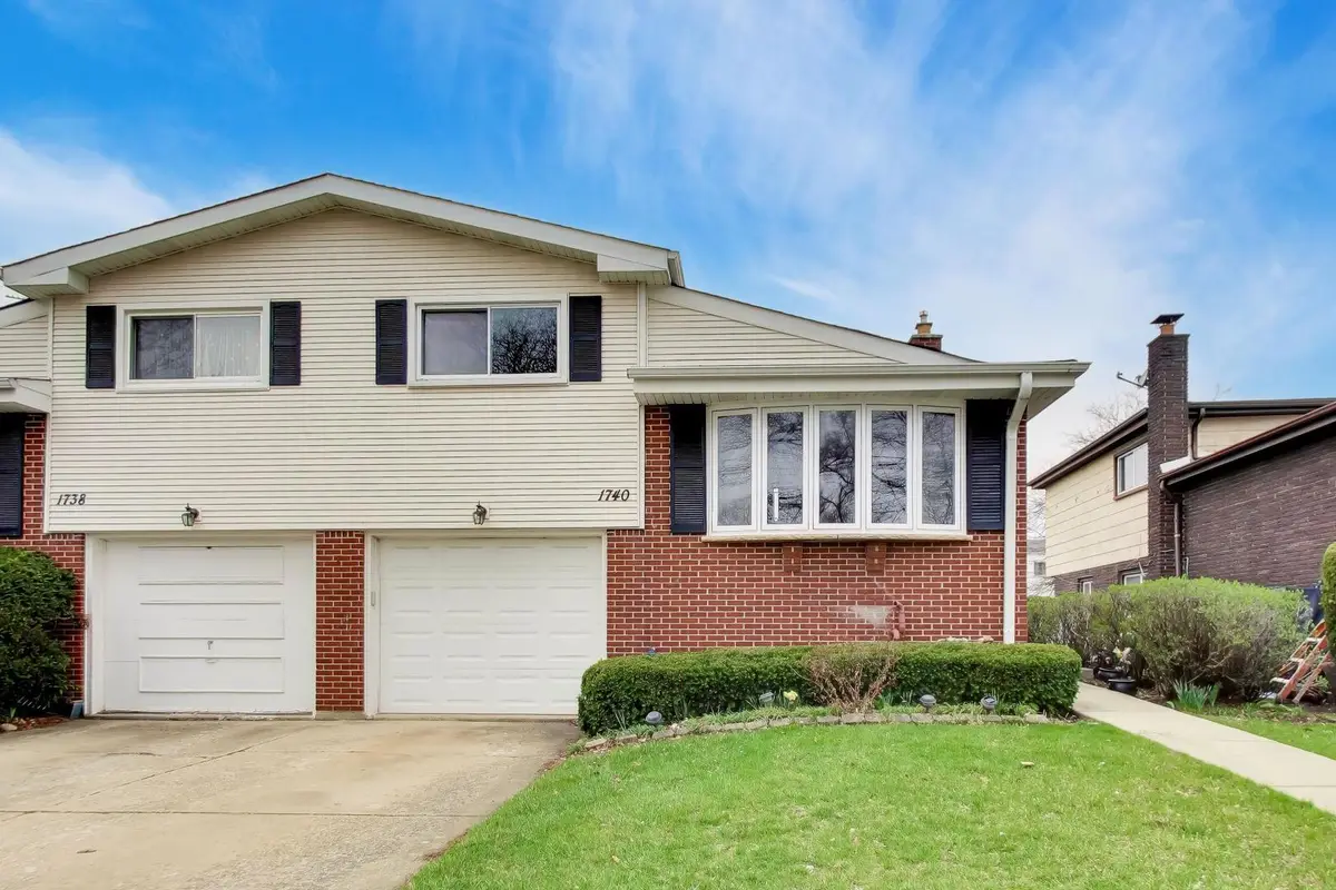 1740 N Drury Lane, Arlington Heights, IL 60004 - #1