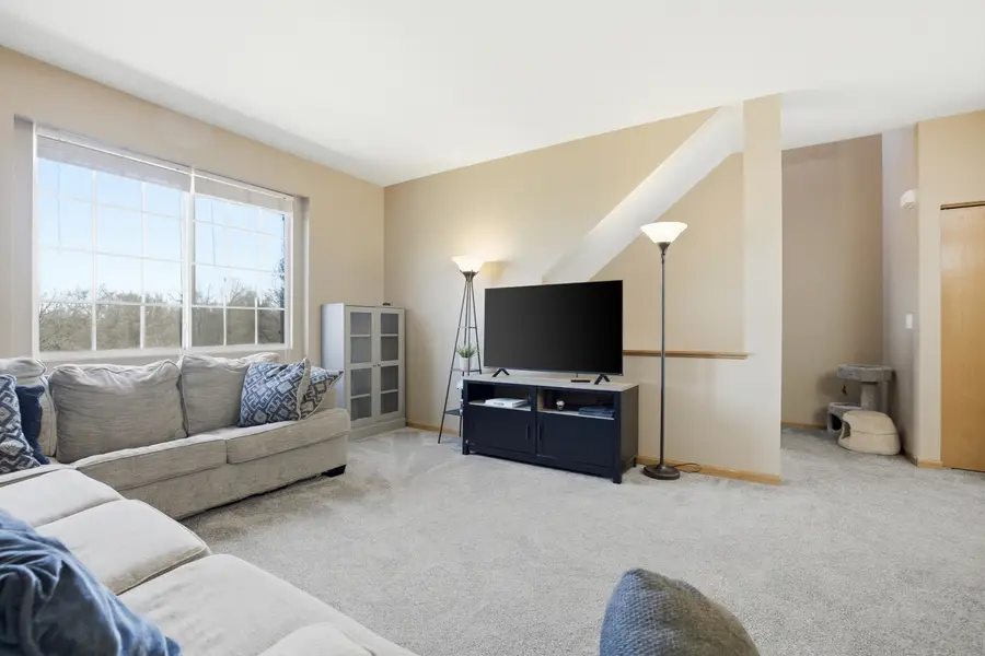 3370 Cameron Drive, Elgin, IL 60124 - #3