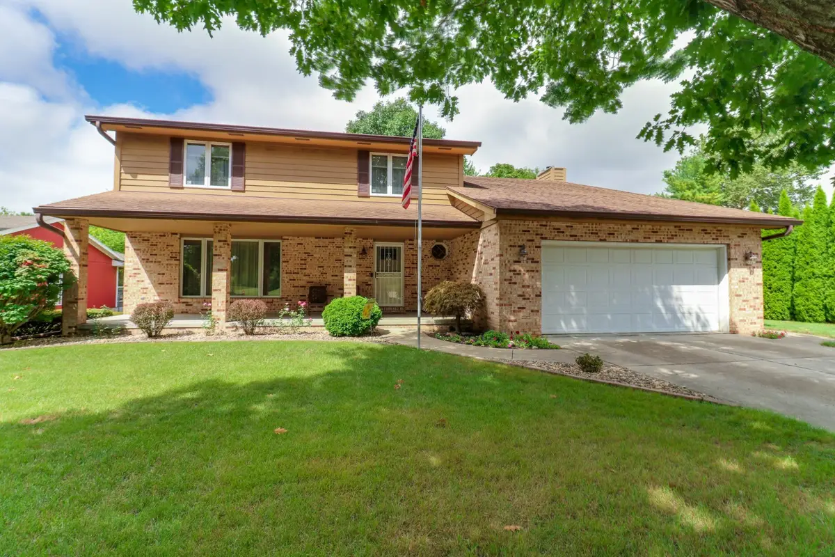 1005 S Hershey Road, Bloomington, IL 61704 - #1