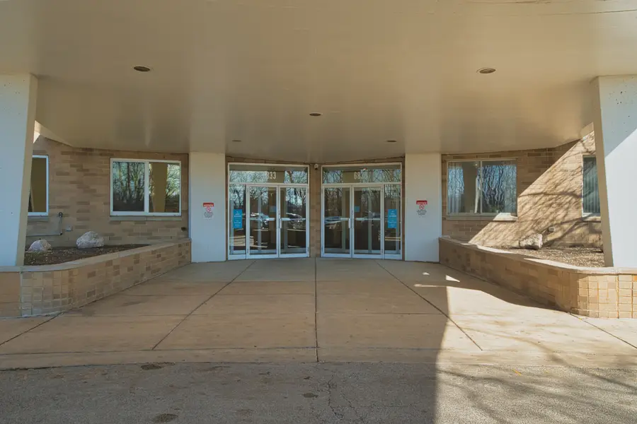 6833 N Kedzie Avenue #410, Chicago, IL 60645 - #2