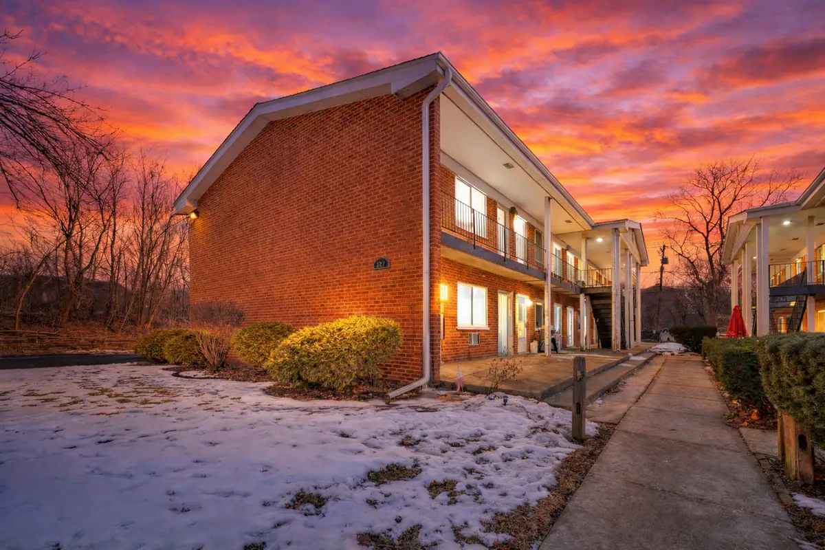 327 N Princeton Avenue #9, Villa Park, IL 60181 - #1