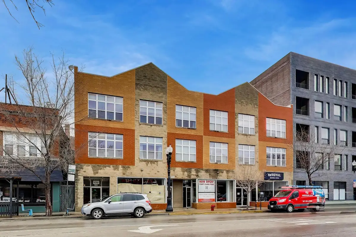 1962 W Lawrence Avenue #201, Chicago, IL 60640 - #1