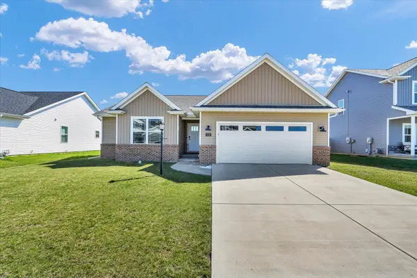 712 Cates Drive, Mahomet, IL 61853