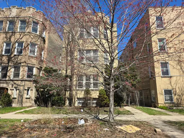 2206 W Highland Avenue, Chicago, IL 60659
