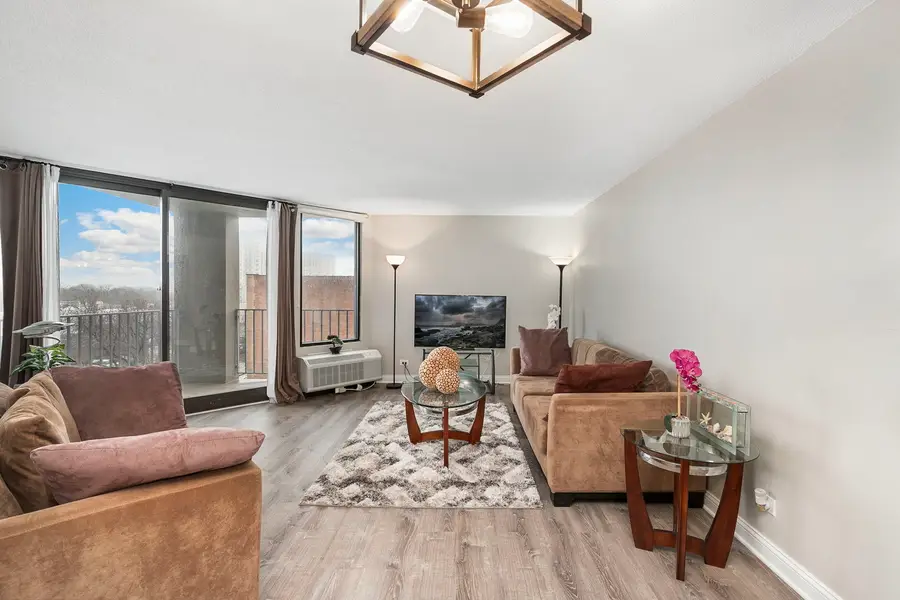 5320 N Sheridan Road #403, Chicago, IL 60640 - #3