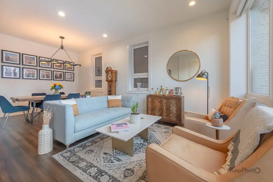 2646 W Augusta Boulevard #1, Chicago, IL 60622 - #3