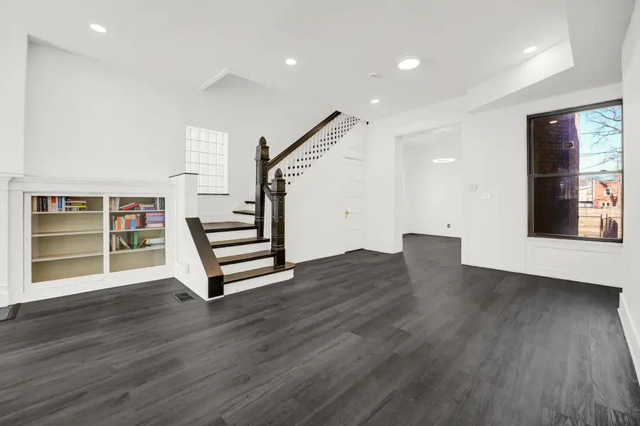 928 E 46th Street, Chicago, IL 60653 - #3