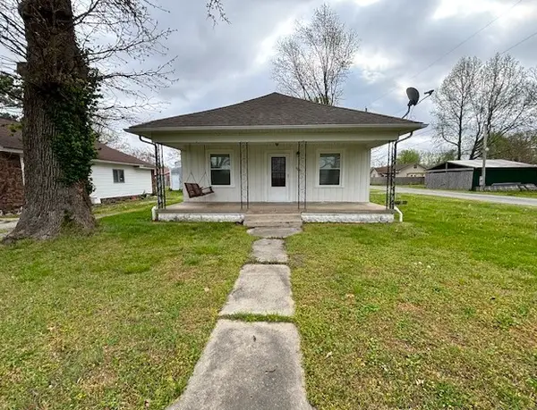 604 N Bush Avenue, Hurst, IL 62949