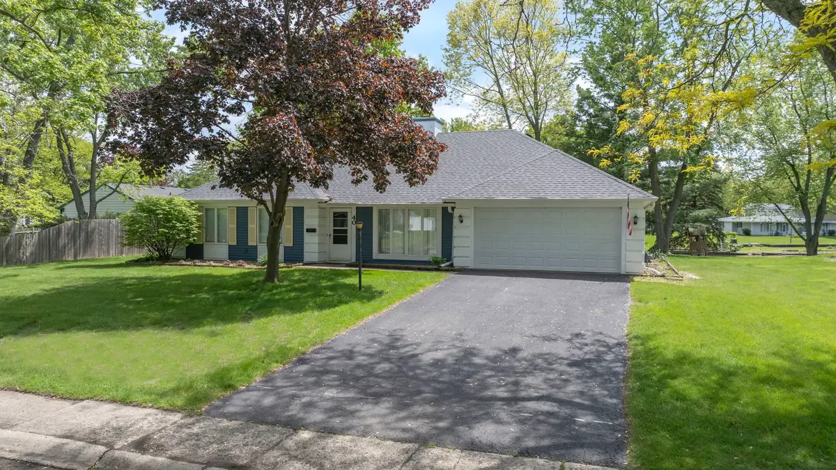 40 Cayman Drive, Montgomery, IL 60538 - #1