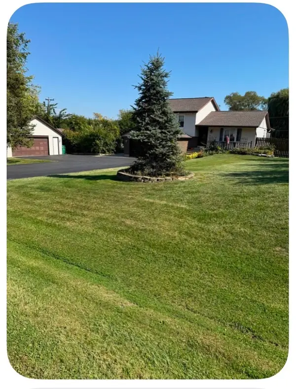 25225 N Virginia Avenue N, Lake Zurich, IL 60047