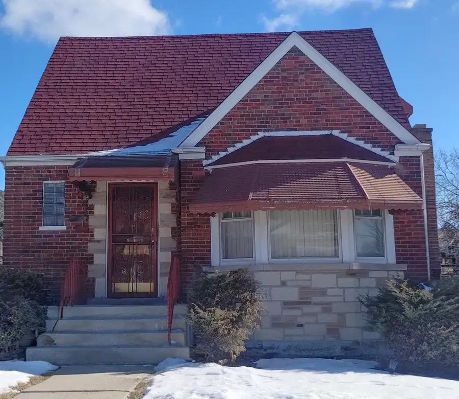 8351 S Dante Avenue, Chicago, IL 60619 - #2