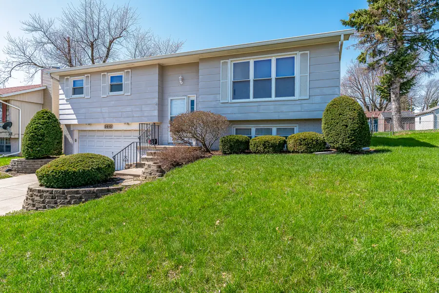 2610 N Dittmer Street, Davenport, IA 52804 - #2