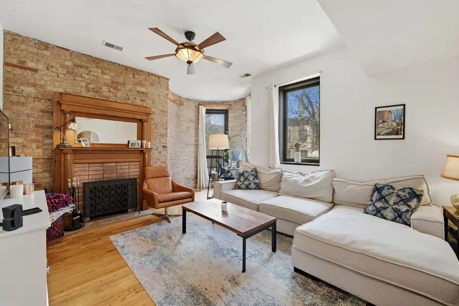 609 W Belden Avenue #2D, Chicago, IL 60614 - #2