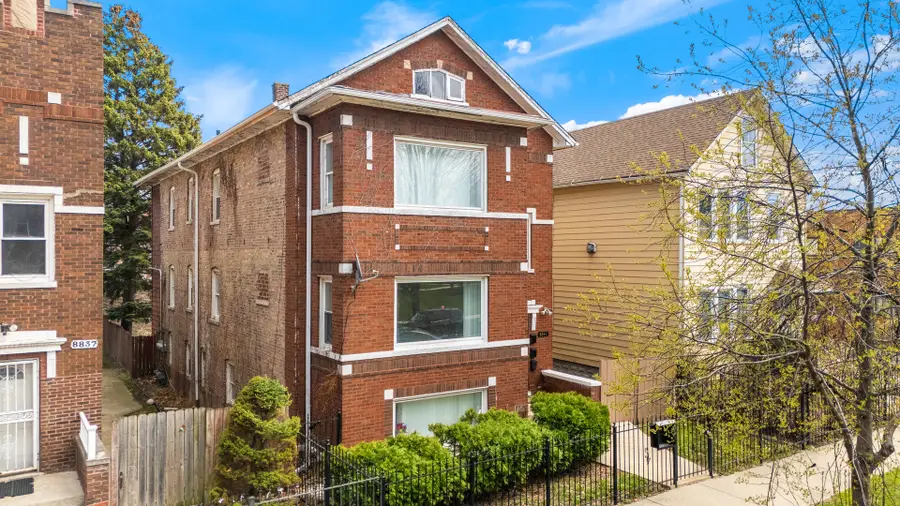 8841 S Muskegon Avenue, Chicago, IL 60617 - #2