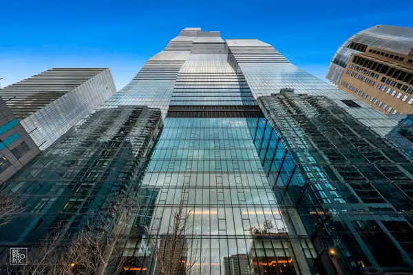 363 E Wacker Drive #2109, Chicago, IL 60601