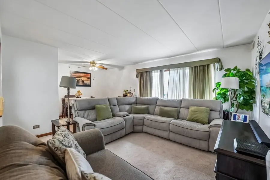 4500 W 93rd Street #1D, Oak Lawn, IL 60453 - #3