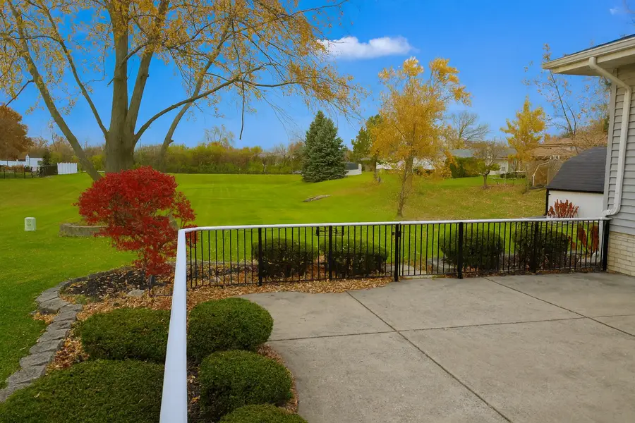 8226 Bob O Link Road, Orland Park, IL 60462 - #3