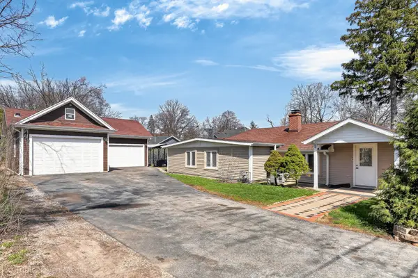 132 Harvey Avenue, Wood Dale, IL 60191