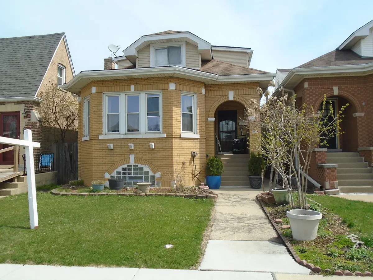 2917 N Long Avenue, Chicago, IL 60641 - #1