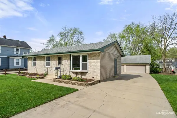 1117 Douglas Avenue, Aurora, IL 60505
