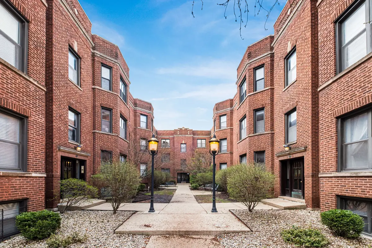 901 W Cornelia Avenue #1N, Chicago, IL 60657 - #1