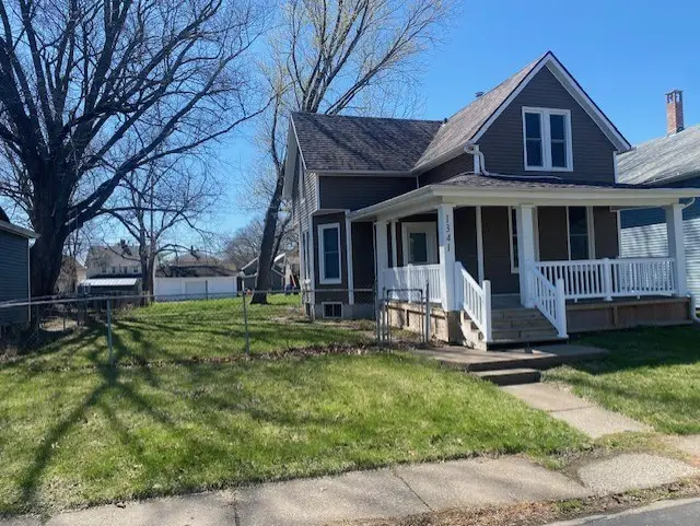 1341 W 14th Street, Davenport, IA 52804 - #2