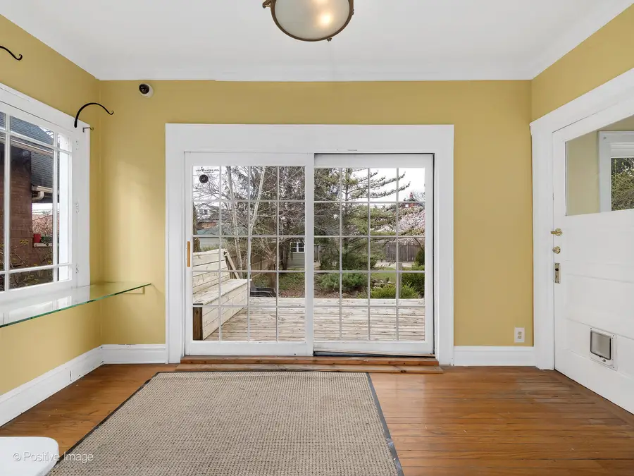 1043 N Grove Avenue, Oak Park, IL 60302 - #3