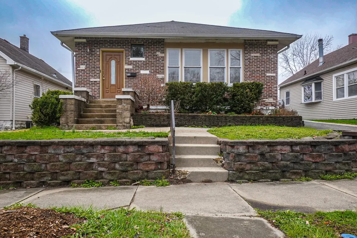 913 Oakland Avenue, Joliet, IL 60435 - #1