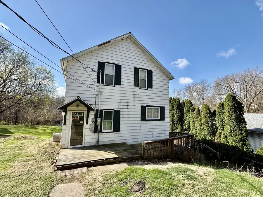 318 E 5th Street, Spring Valley, IL 61362 - #2