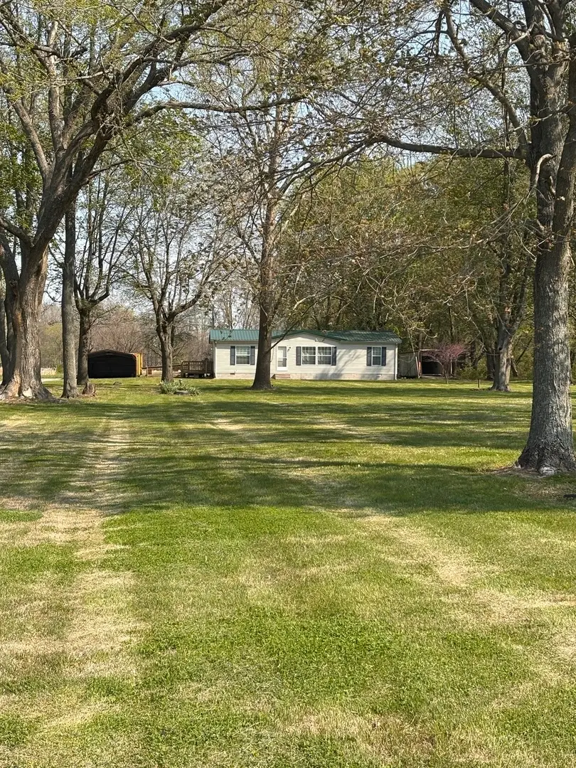 15662 E Nolan Road, Mount Vernon, IL 62864 - #3