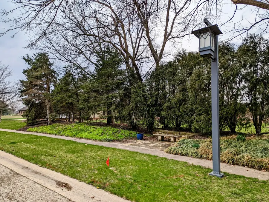 16 Gunia Avenue, Peru, IL 61354 - #3