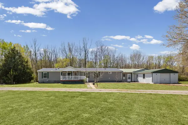 2689 Paul Road, Salem, IL 62881