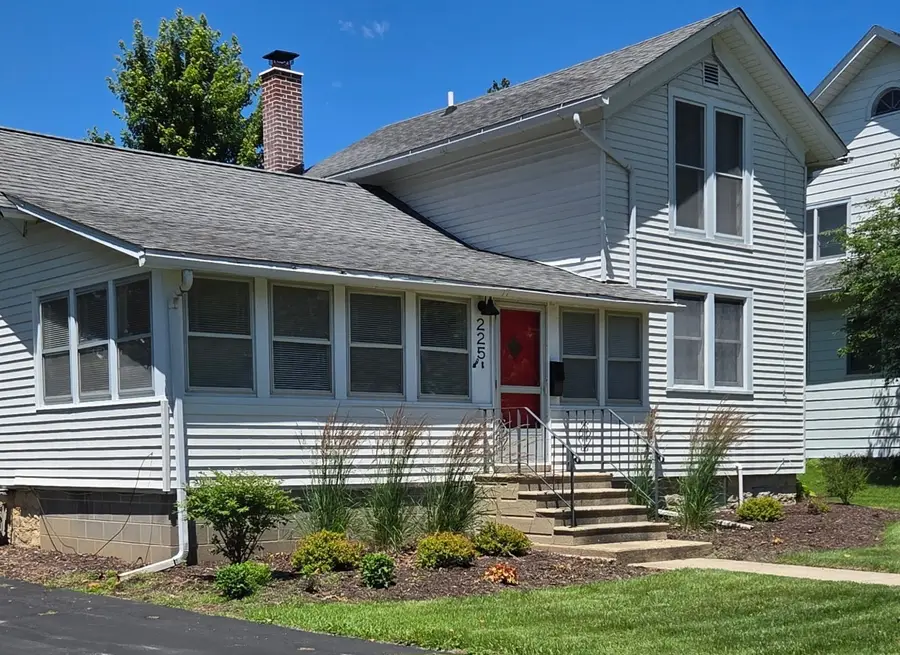 225 N Elm Street, Waterman, IL 60556 - #2