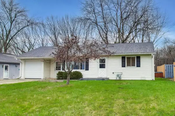 239 Maplewood Drive, Antioch, IL 60002