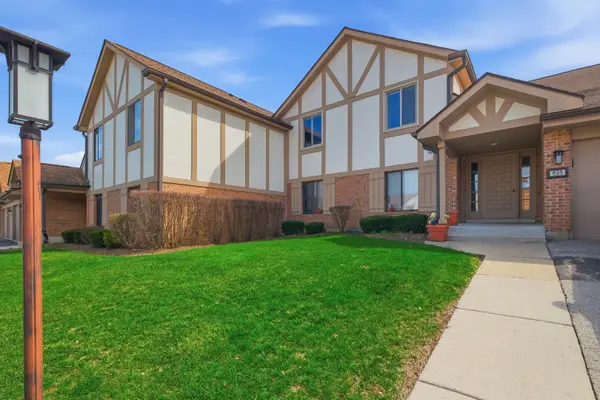 825 Thornton Court #2A, Schaumburg, IL 60193