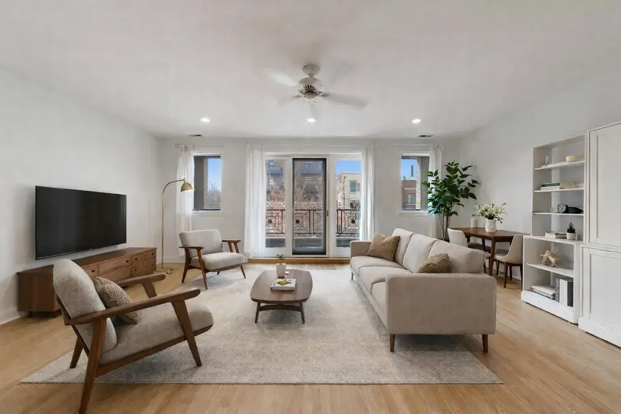 2702 W Chicago Avenue #2, Chicago, IL 60622 - #3