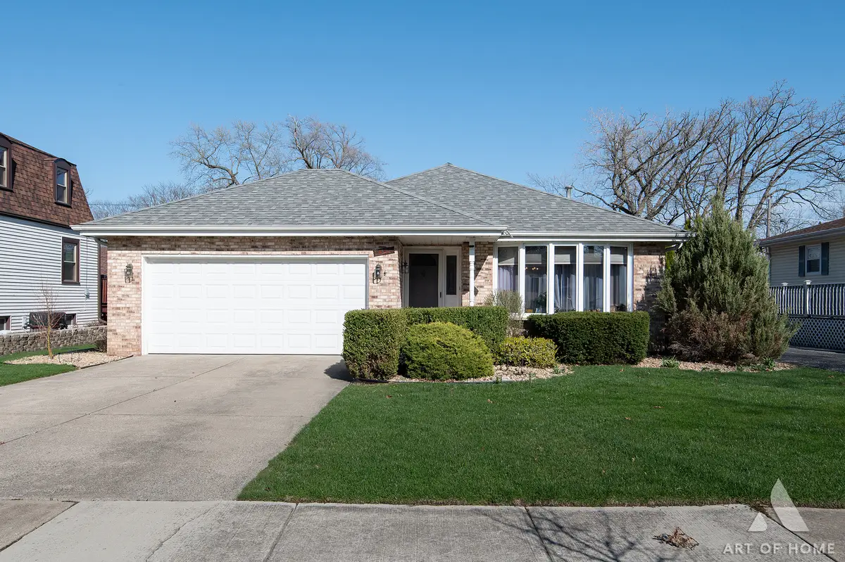 9345 S 82nd Court, Hickory Hills, IL 60457 - #1