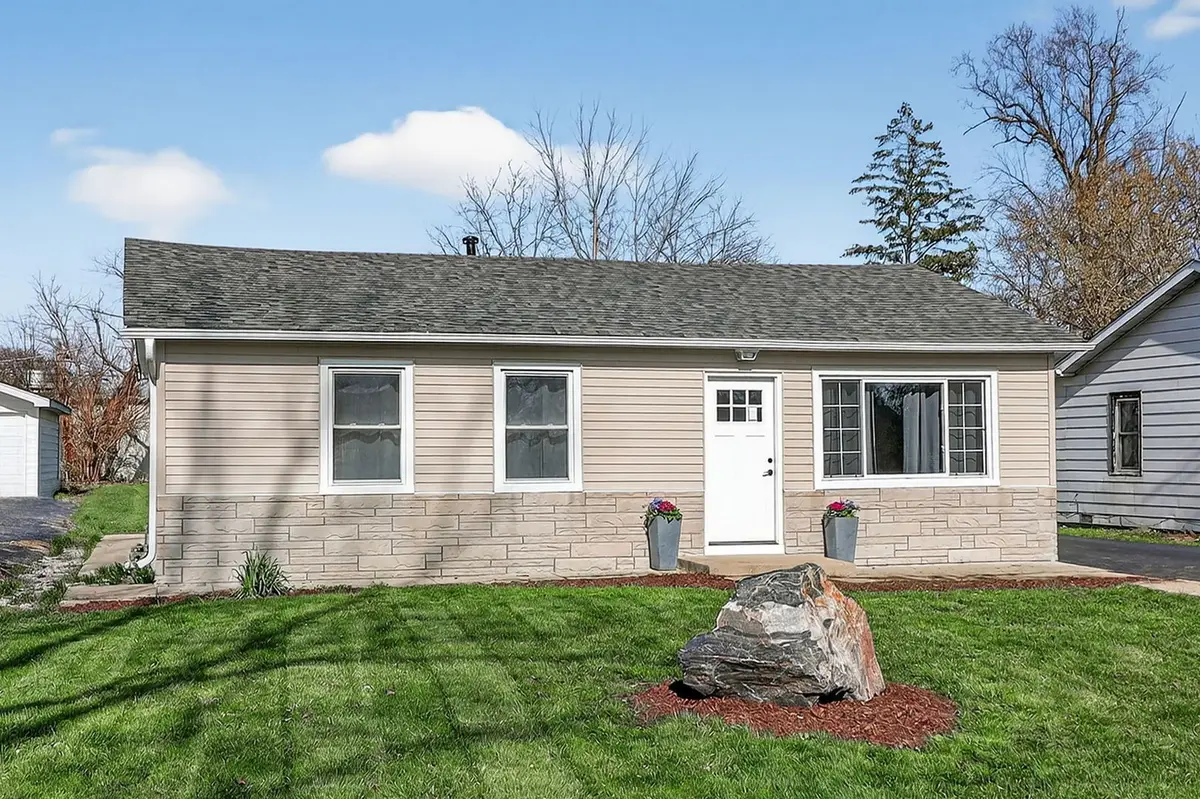 204 Mound Street, Willow Springs, IL 60480 - #1