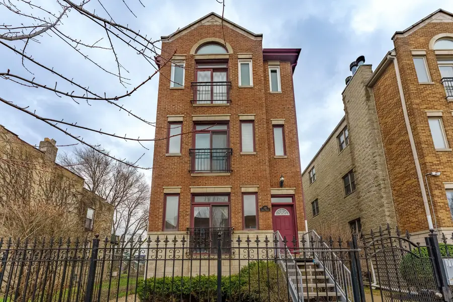 119 N Mozart Street #2, Chicago, IL 60612 - #2