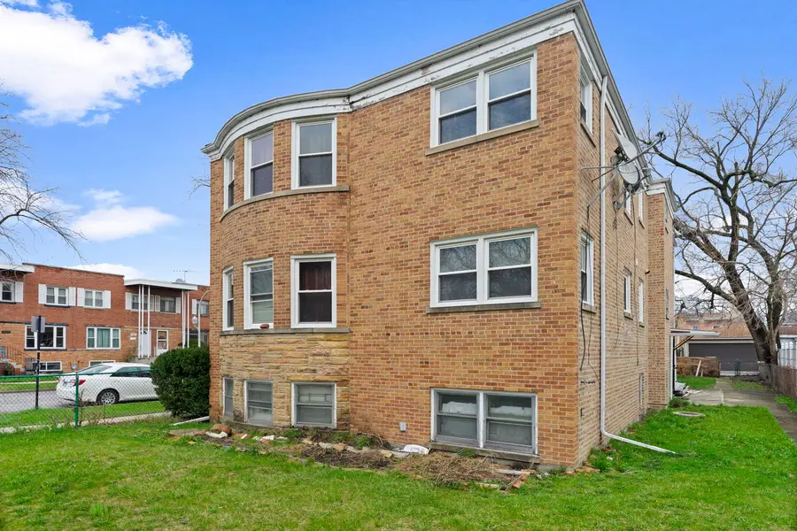 3025 W Rosemont Avenue, Chicago, IL 60659 - #2