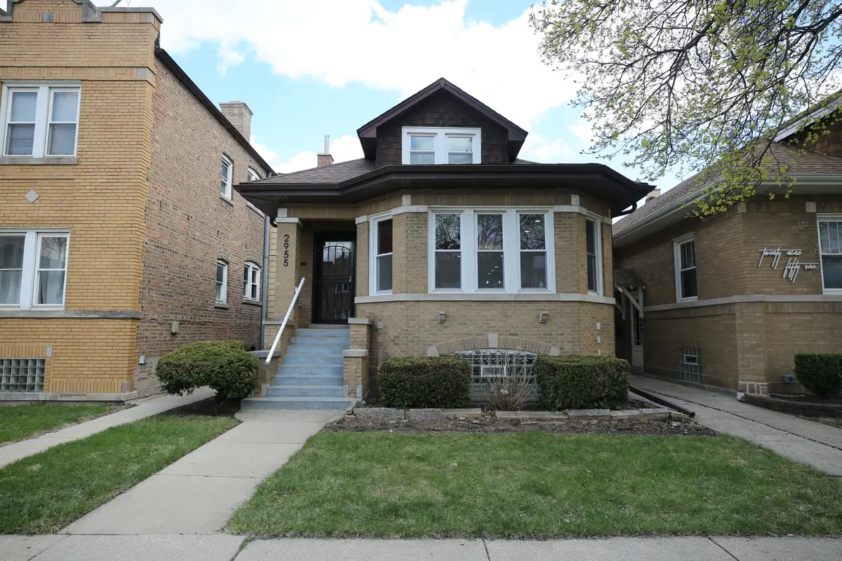 2955 N Lotus Avenue, Chicago, IL 60641 - #1
