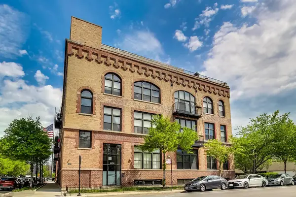 1050 W Hubbard Street #1C, Chicago, IL 60642