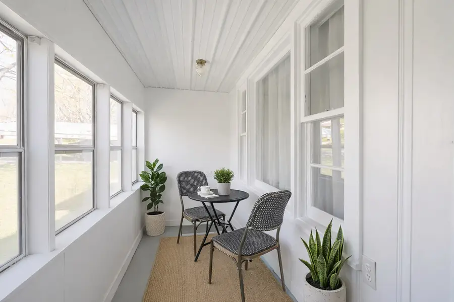 905 Airport Road, Mount Vernon, IL 62864 - #2