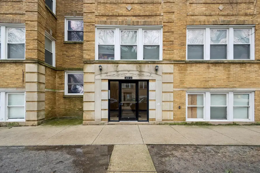 3849 W Ainslie Street #1, Chicago, IL 60625 - #2