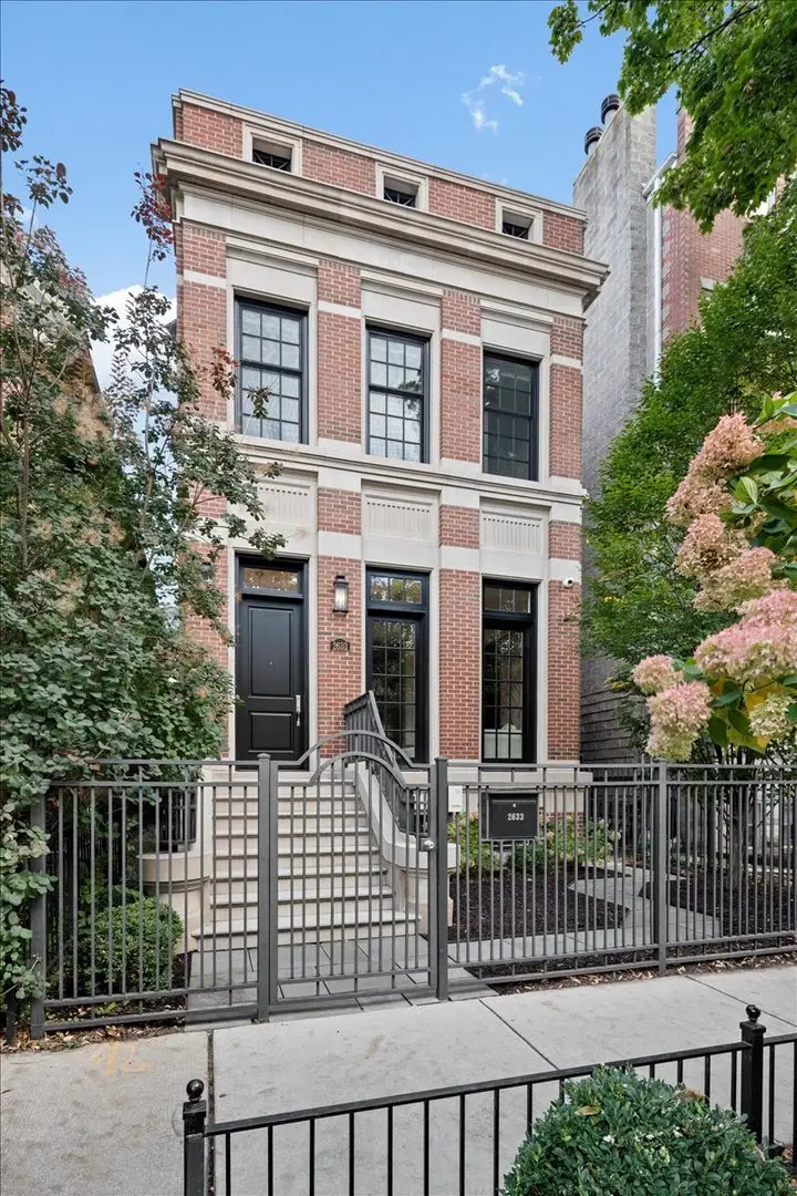 2633 N Dayton Street, Chicago, IL 60614 - #1